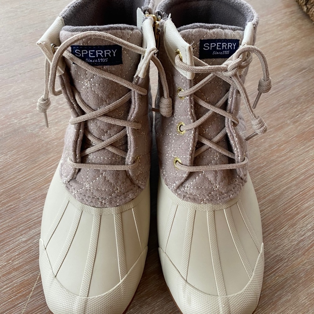 Sperry White/Cream Duck Boots